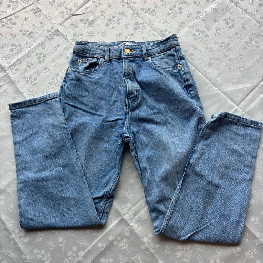 ZARA Light Blue Denim Jeans - Comfortable Everyday Fit